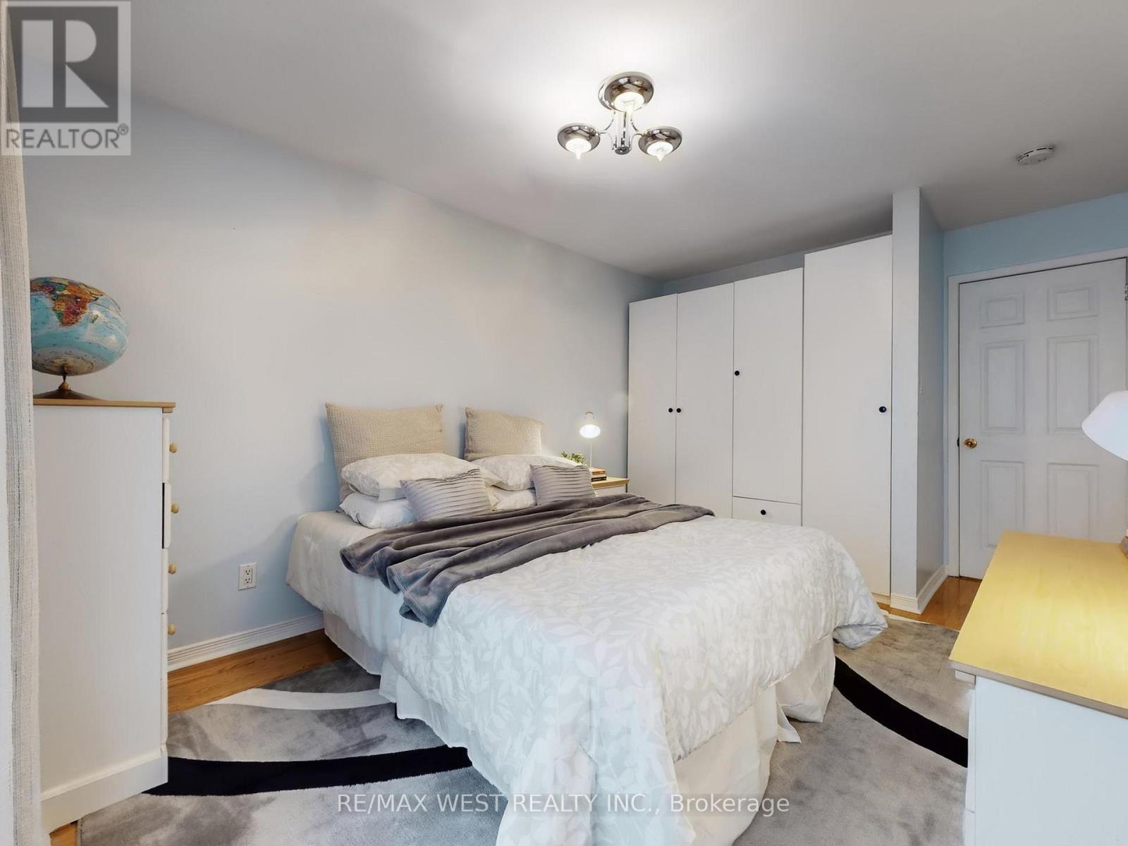 14 Chalet Road, Toronto, Ontario  M2J 3V4 - Photo 21 - C12550728