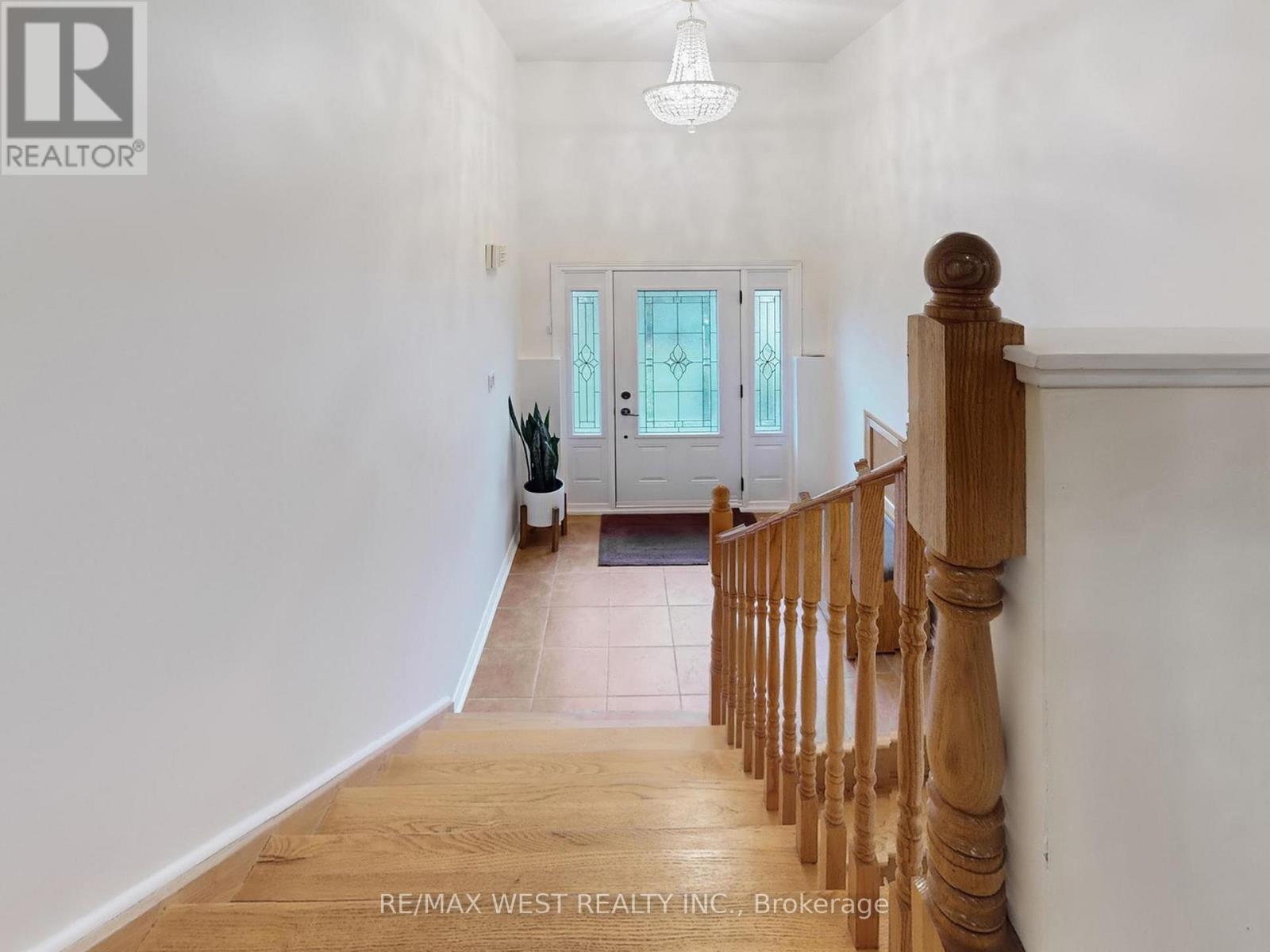 14 Chalet Road, Toronto, Ontario  M2J 3V4 - Photo 24 - C12550728