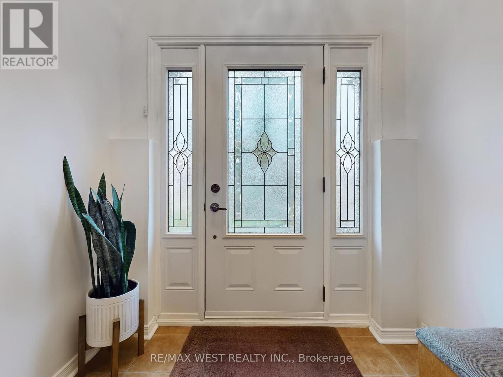 14 Chalet Road, Toronto, Ontario  M2J 3V4 - Photo 26 - C12550728