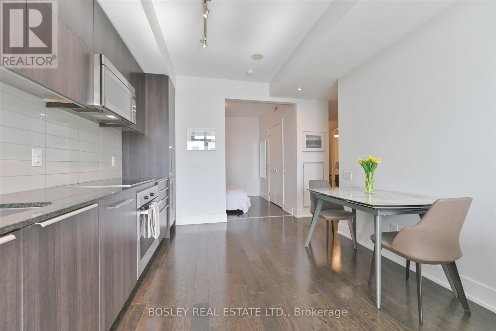 703 - 170 Avenue Road, Toronto, Ontario  M5R 0A4 - Photo 9 - C12550812