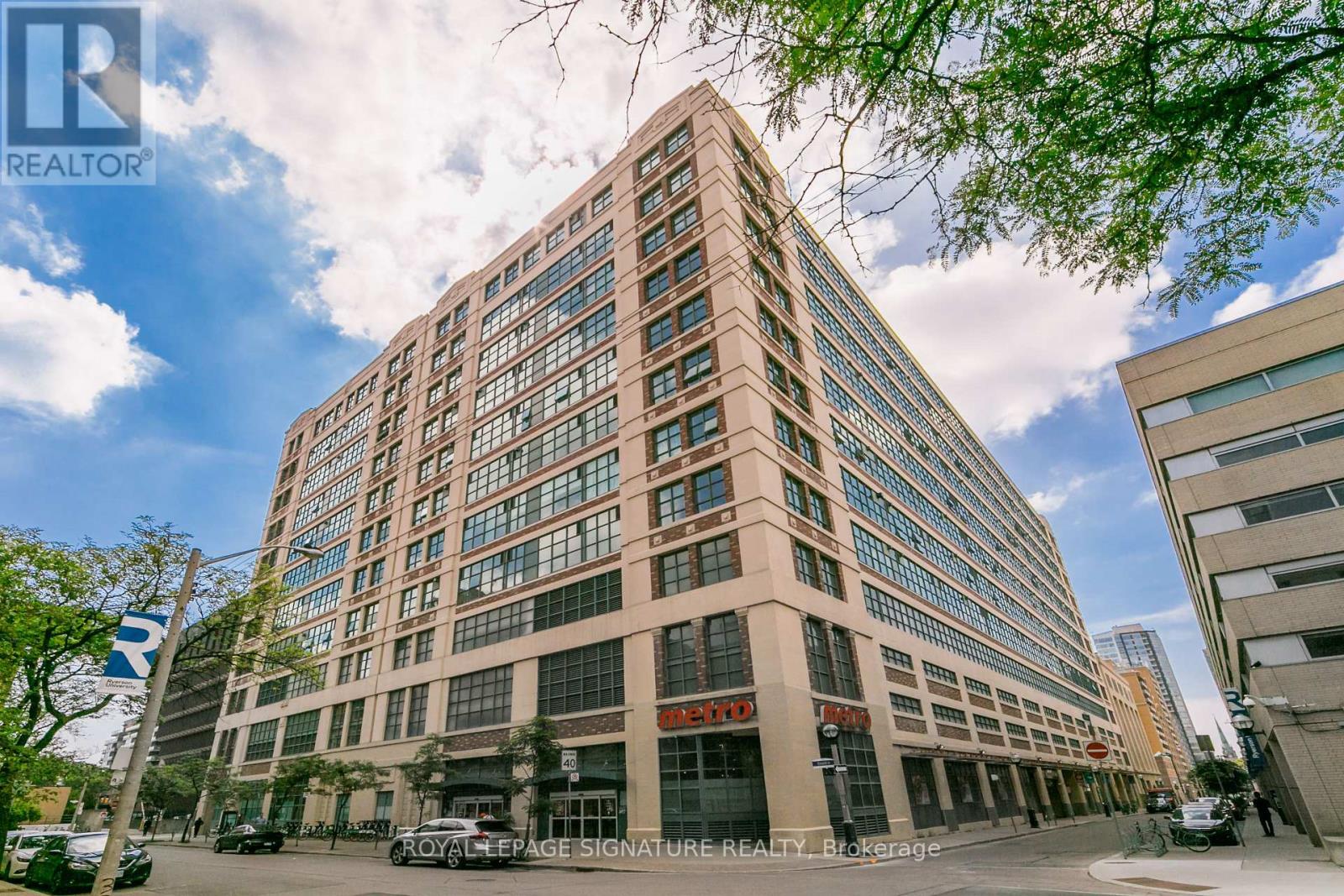 842 - 155 DALHOUSIE STREET, Toronto, Ontario