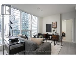 2612 - 35 MERCER STREET