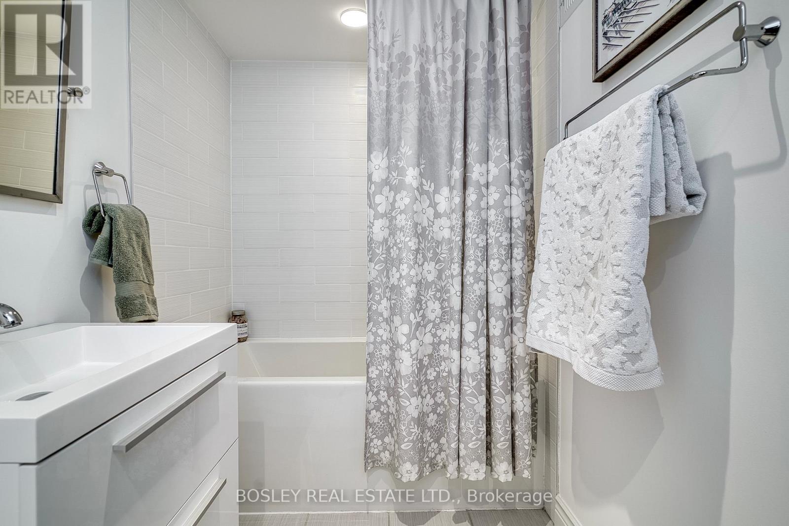 172 Gladstone Avenue, Toronto, Ontario  M6J 3L4 - Photo 35 - C12550886