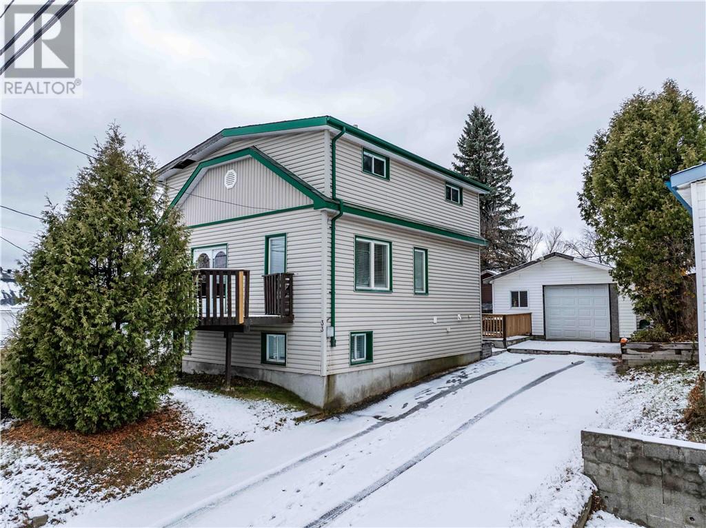 33 Church, Garson, Ontario P3L 1E7 - Photo 1 - 2125673