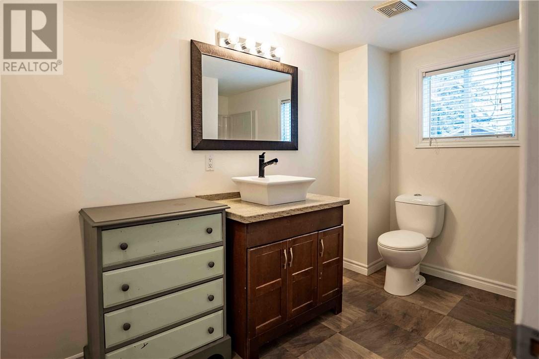 33 Church, Garson, Ontario P3L 1E7 - Photo 18 - 2125673