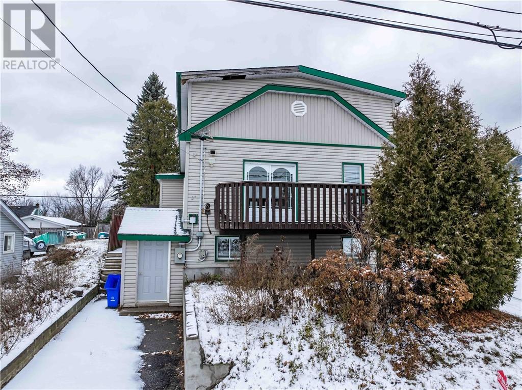 33 Church, Garson, Ontario P3L 1E7 - Photo 3 - 2125673