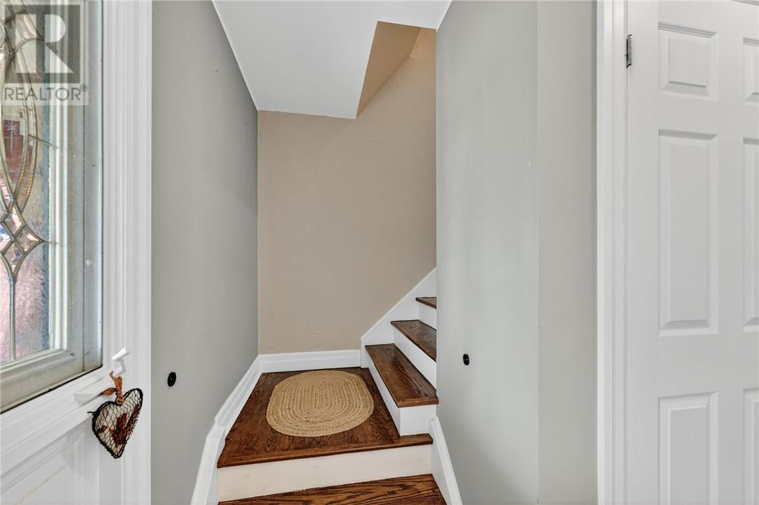 15 Rodney Street, Barrie, Ontario  L4M 4B5 - Photo 27 - 2125666