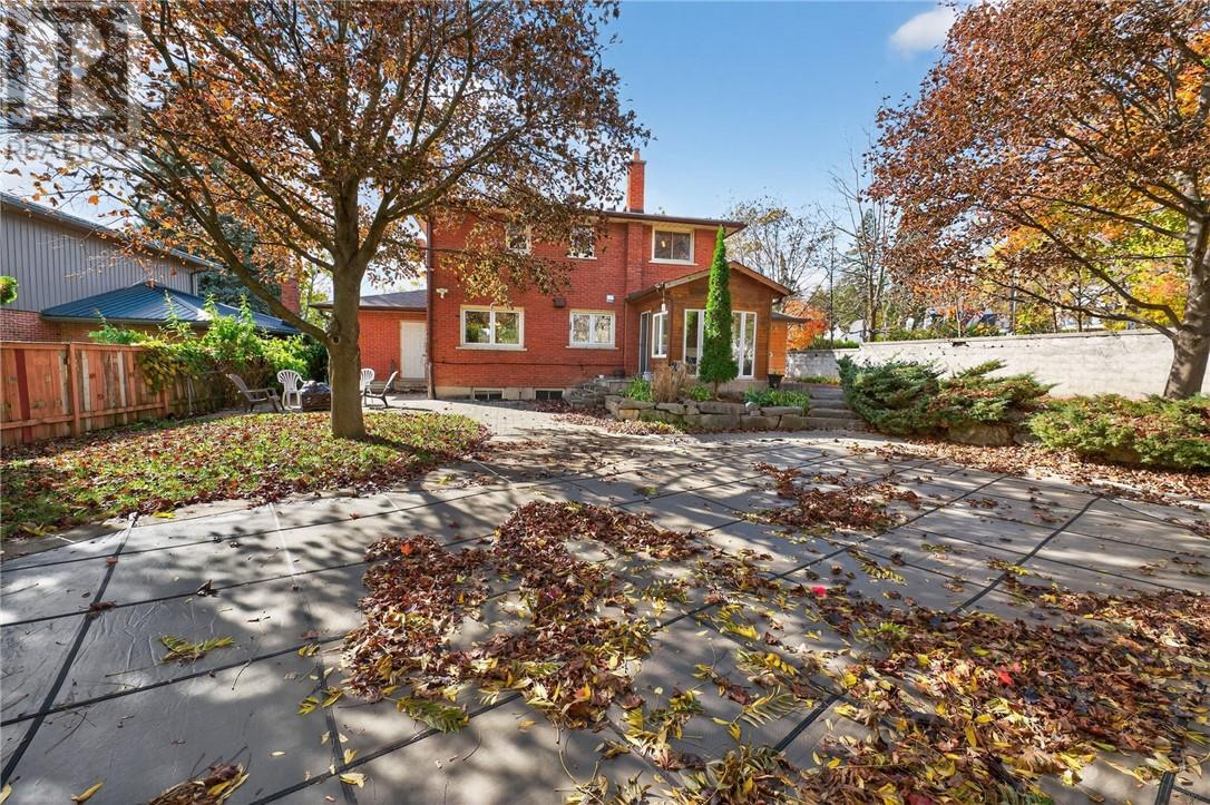 15 Rodney Street, Barrie, Ontario  L4M 4B5 - Photo 57 - 2125666