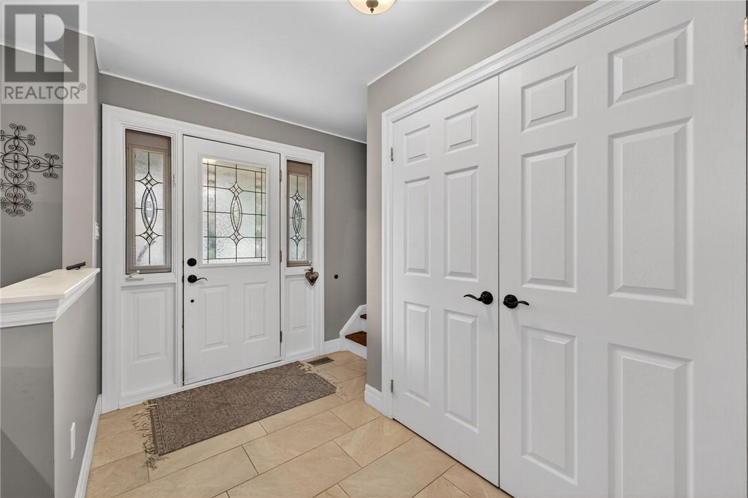 15 Rodney Street, Barrie, Ontario  L4M 4B5 - Photo 6 - 2125666