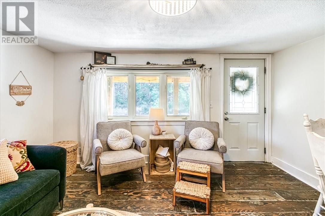 50 Fen Road, Whitefish, Ontario  P0M 3E0 - Photo 10 - 2125573