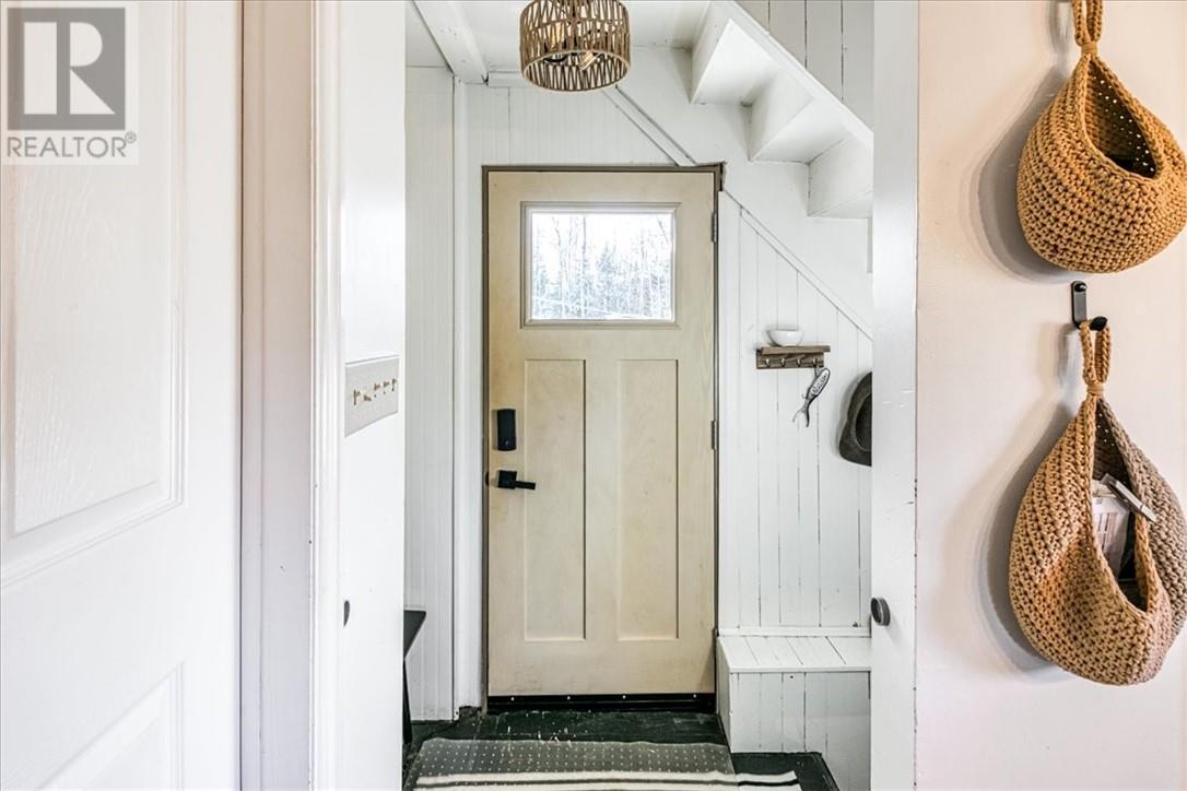 50 Fen Road, Whitefish, Ontario  P0M 3E0 - Photo 14 - 2125573