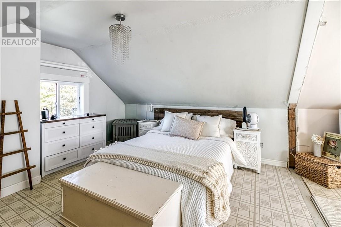 50 Fen Road, Whitefish, Ontario  P0M 3E0 - Photo 15 - 2125573