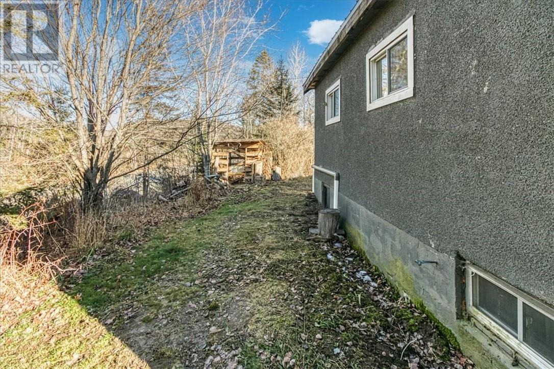 50 Fen Road, Whitefish, Ontario  P0M 3E0 - Photo 28 - 2125573