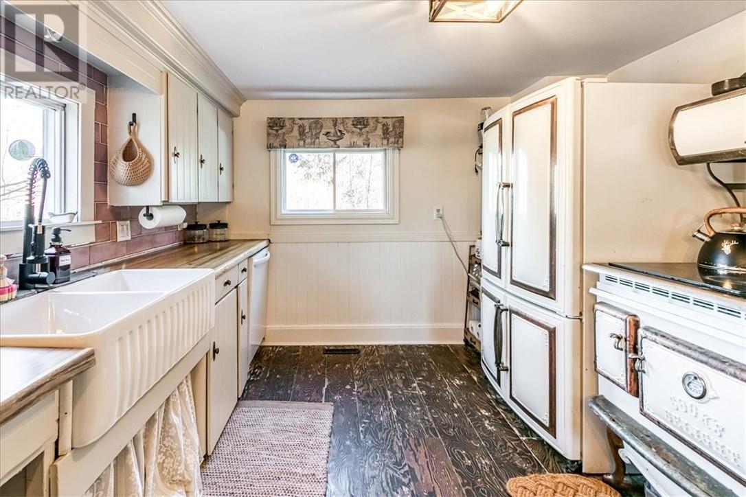 50 Fen Road, Whitefish, Ontario  P0M 3E0 - Photo 7 - 2125573