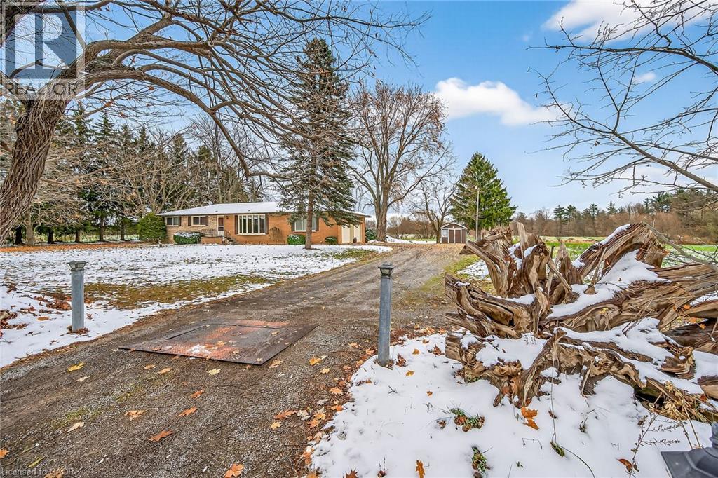 580 Woodhill Road, Flamborough, Ontario L0R 2B0 - Photo 2 - 40787734