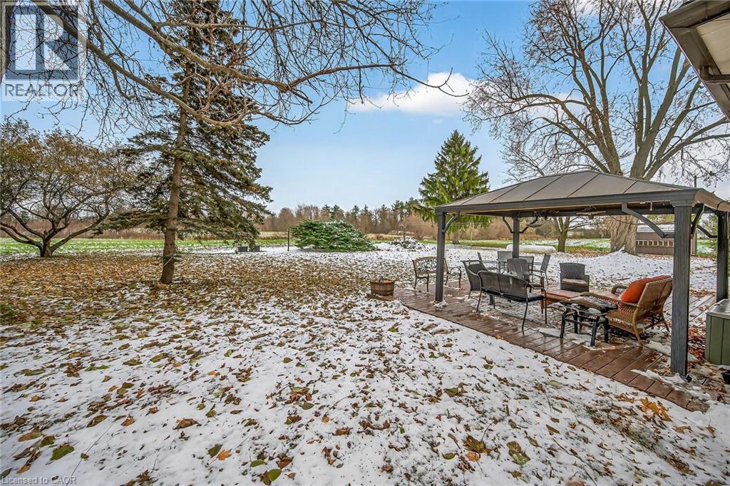 580 Woodhill Road, Flamborough, Ontario L0R 2B0 - Photo 38 - 40787734