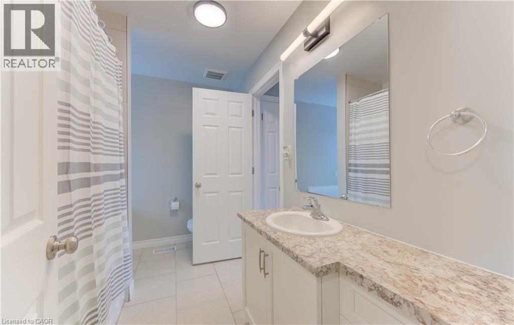 47 Broadview Avenue, Kitchener, Ontario N2A 1X8 - Photo 18 - 40787979