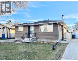 134 Turner CRESCENT Glencairn Village