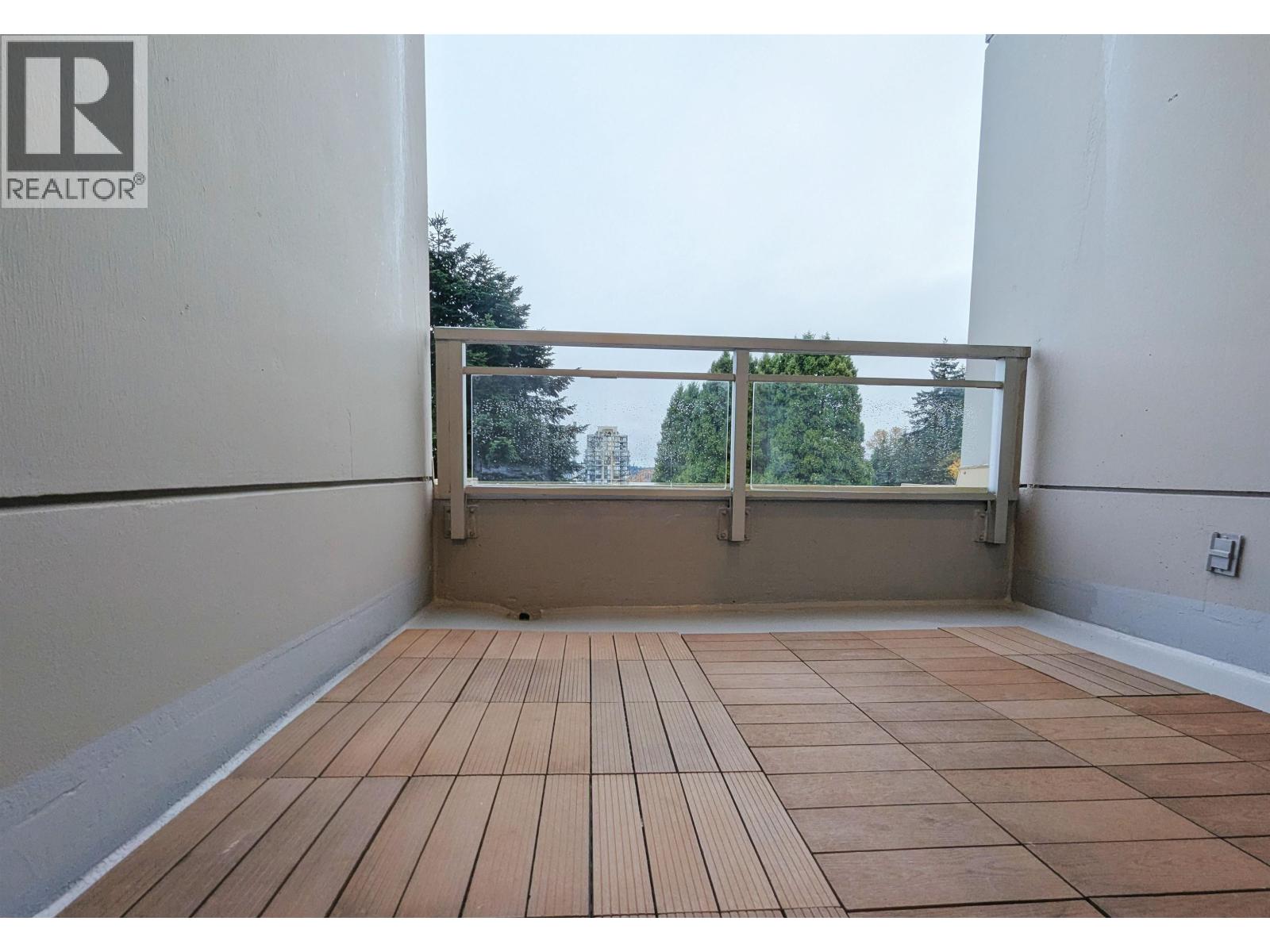 705 280 Ross Drive, New Westminster, British Columbia  V3L 0C2 - Photo 28 - R3066399