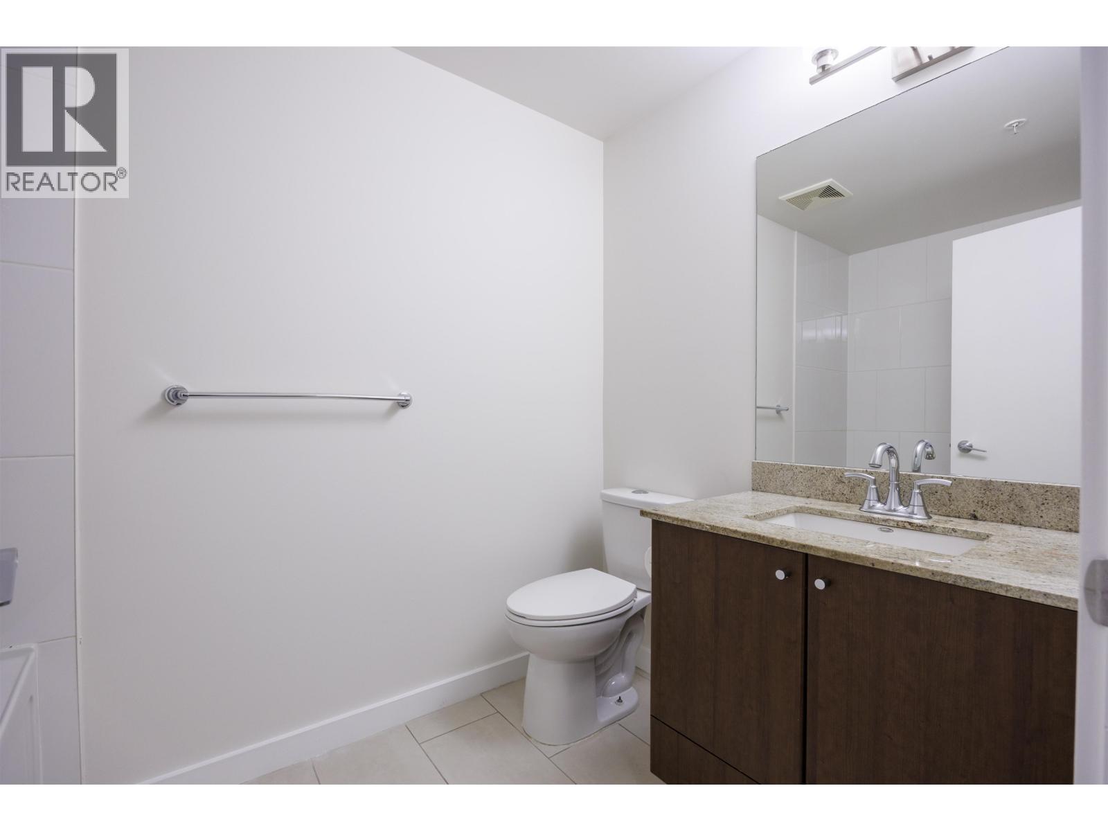 705 280 Ross Drive, New Westminster, British Columbia  V3L 0C2 - Photo 24 - R3066399