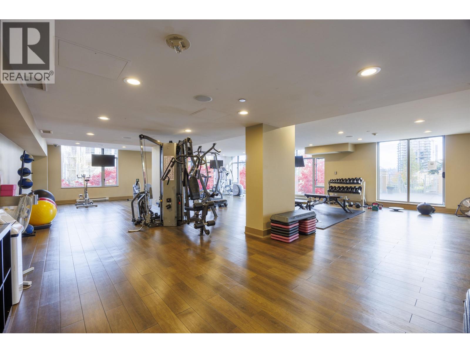 705 280 Ross Drive, New Westminster, British Columbia  V3L 0C2 - Photo 7 - R3066399