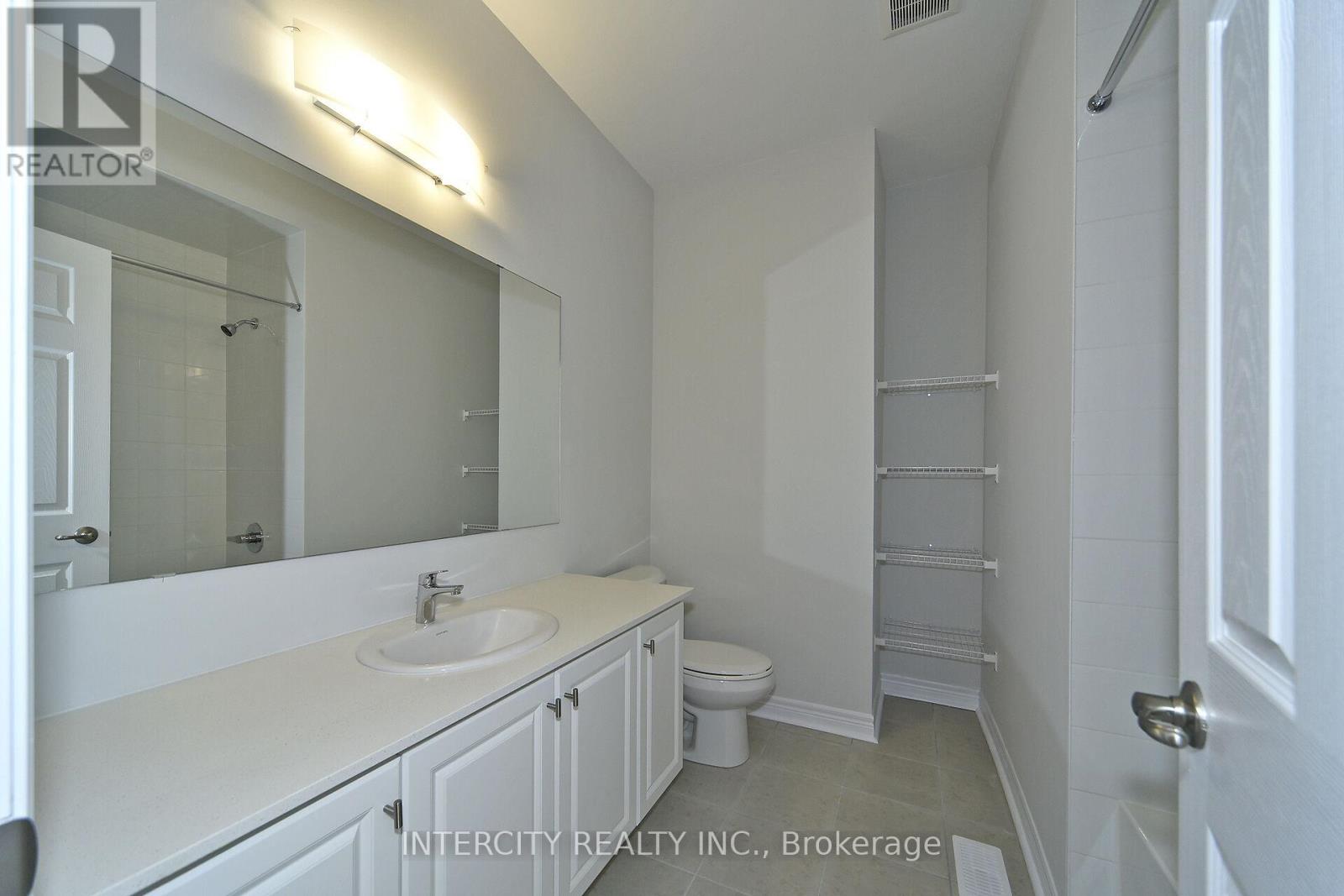 160 Mumbai Drive, Markham, Ontario  L3S 3K5 - Photo 30 - N12456536