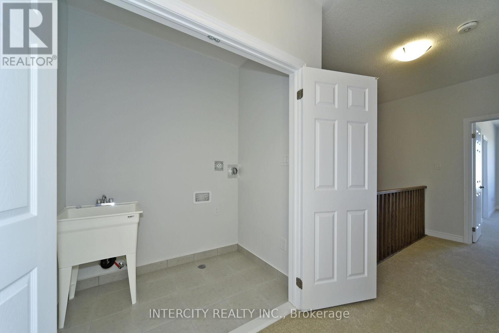 160 Mumbai Drive, Markham, Ontario  L3S 3K5 - Photo 31 - N12456536