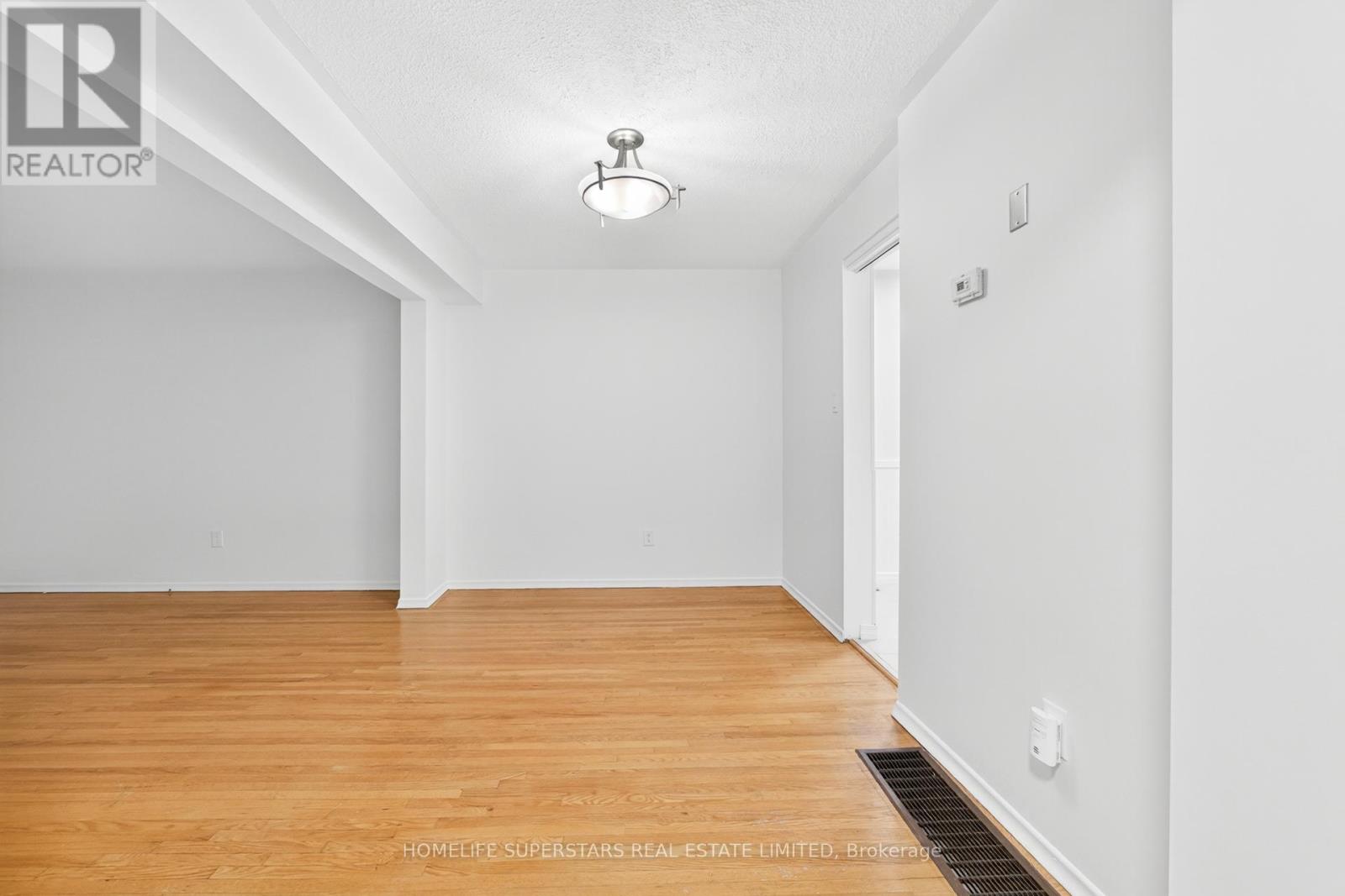 1235 Radom Street, Pickering, Ontario  L1W 1J3 - Photo 10 - E12550754