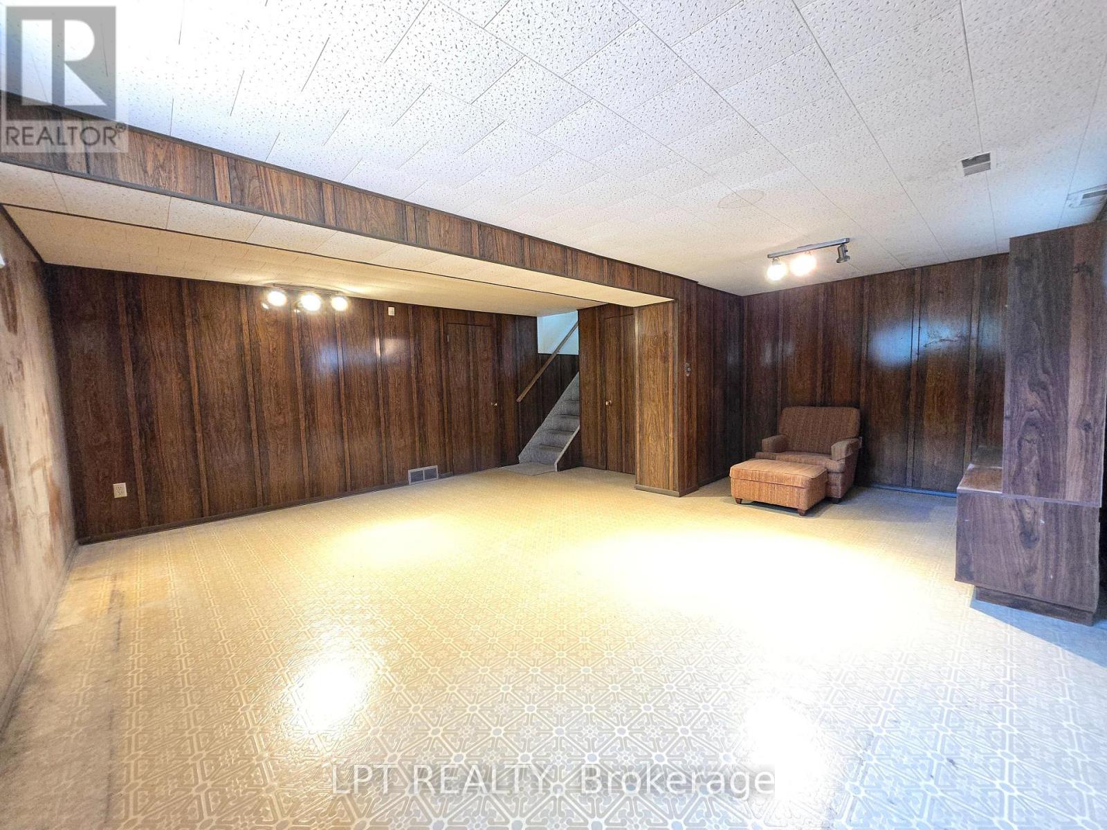 71 Deerfield Road, Toronto, Ontario  M1K 4X2 - Photo 12 - E12550838