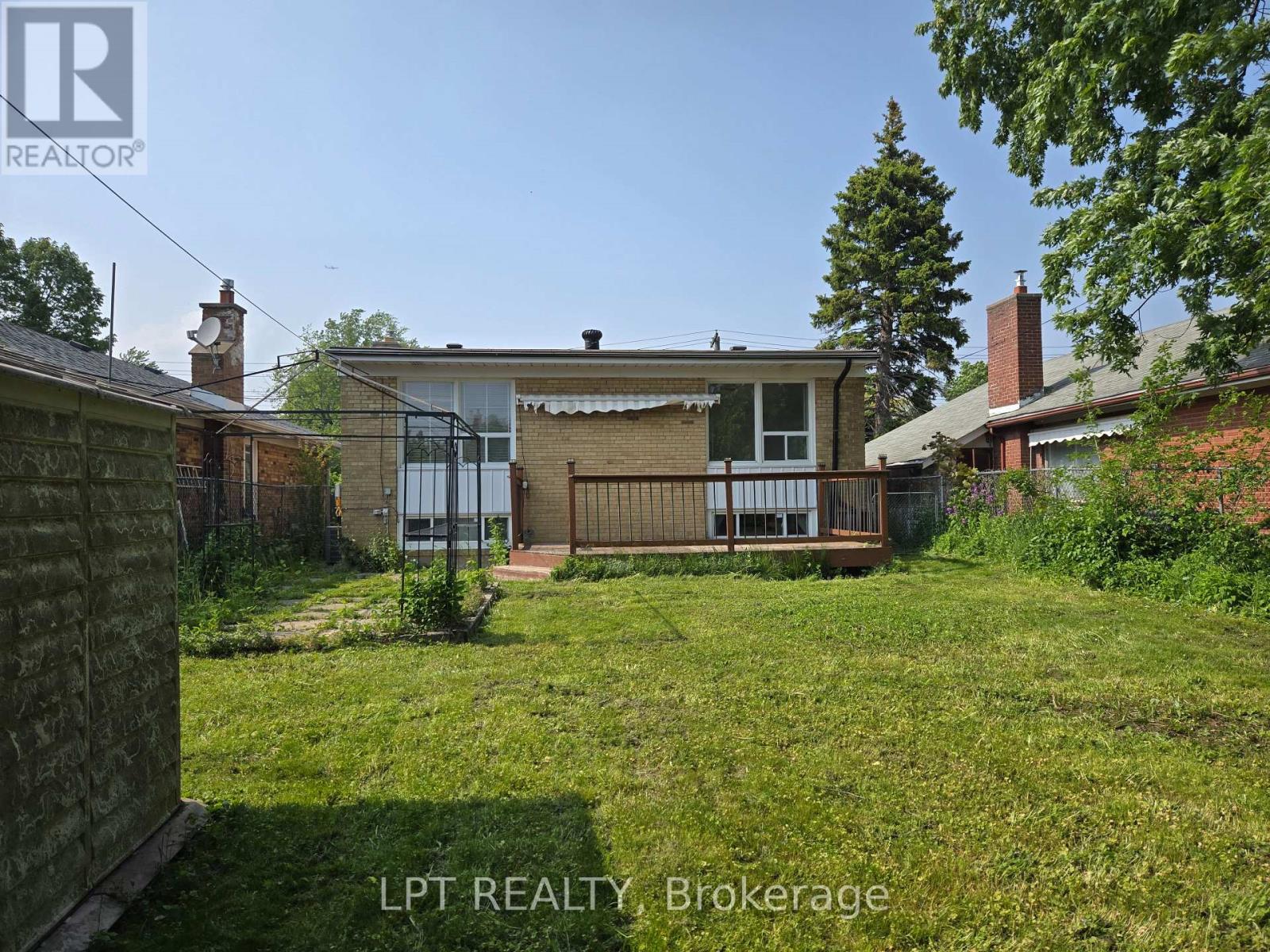 71 Deerfield Road, Toronto, Ontario  M1K 4X2 - Photo 16 - E12550838