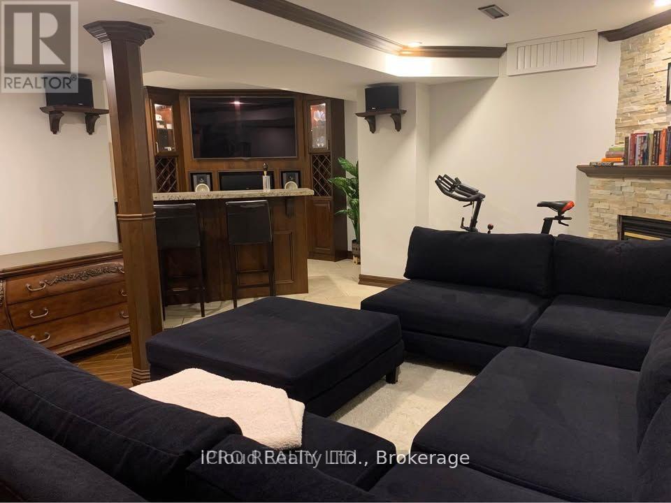 96 Smith Drive, Halton Hills, Ontario  L7G 5S7 - Photo 20 - W12362456