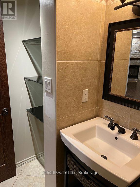 96 Smith Drive, Halton Hills, Ontario  L7G 5S7 - Photo 30 - W12362456