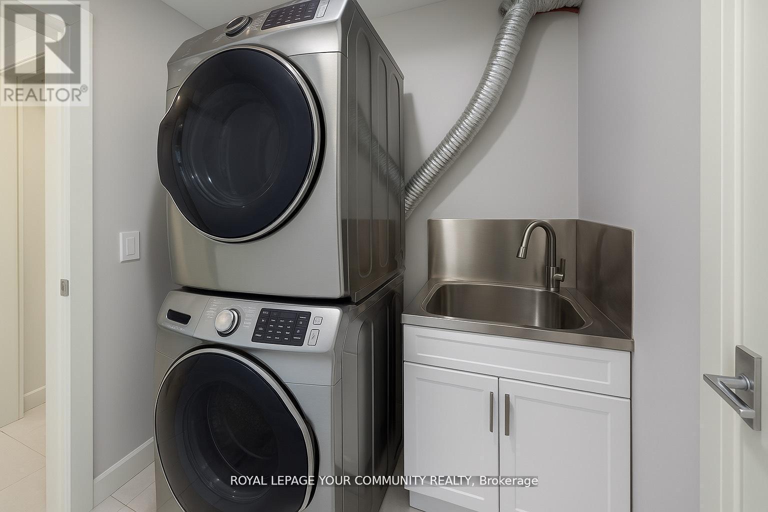 Basement - 62 30th Street, Toronto, Ontario M8W 3B8 - Photo 13 - W12543442