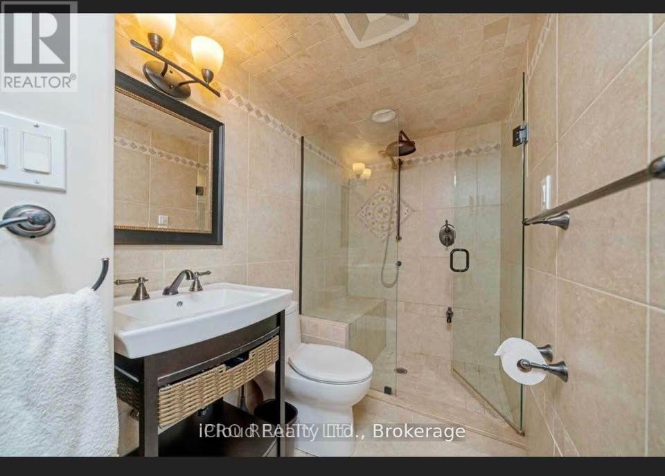 96 Smith Drive, Halton Hills, Ontario  L7G 5S7 - Photo 19 - W12362456