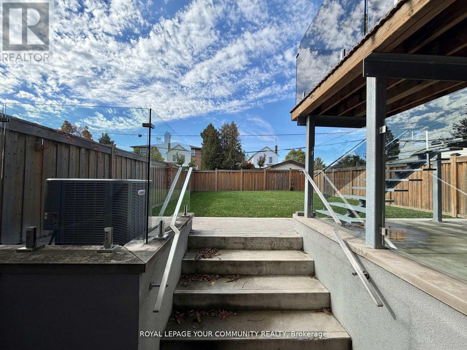 Basement - 62 30th Street, Toronto, Ontario M8W 3B8 - Photo 14 - W12543442