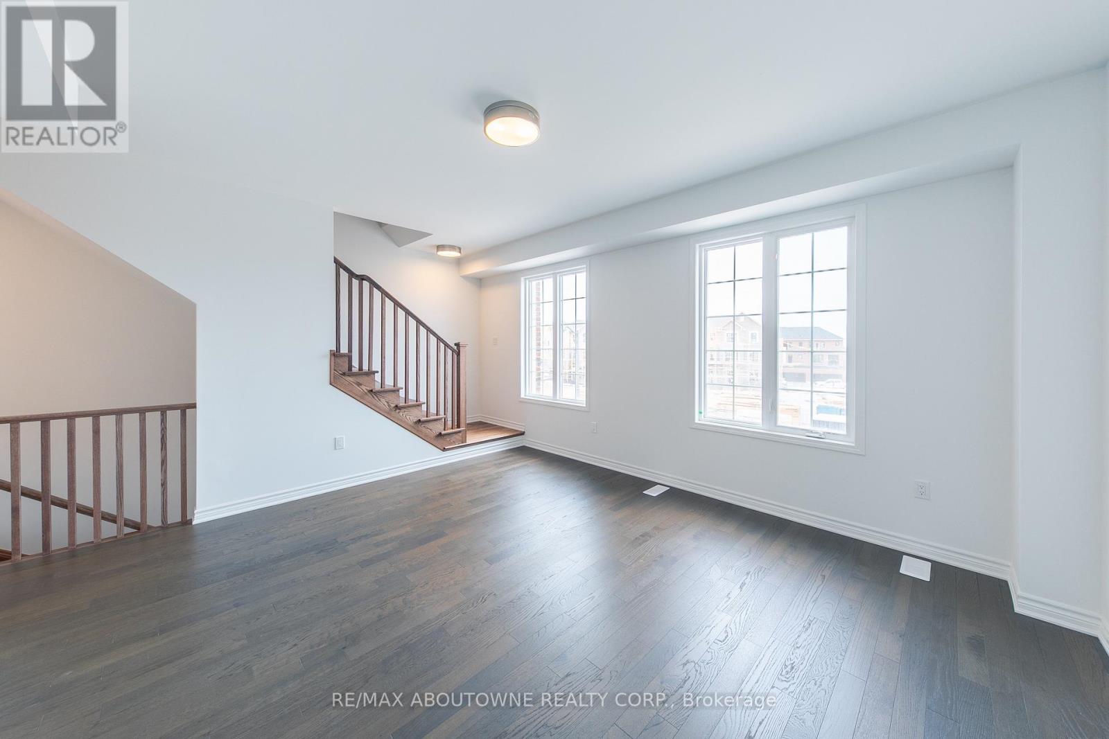 3028 Merrick Road, Oakville, Ontario L6H 7Y2 - Photo 21 - W12548270