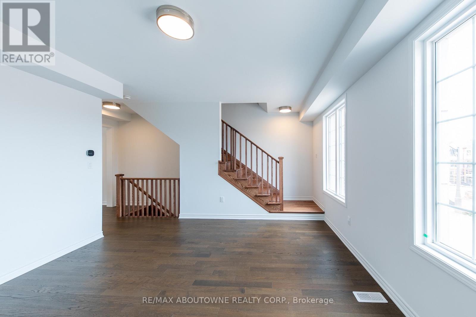 3028 Merrick Road, Oakville, Ontario L6H 7Y2 - Photo 22 - W12548270