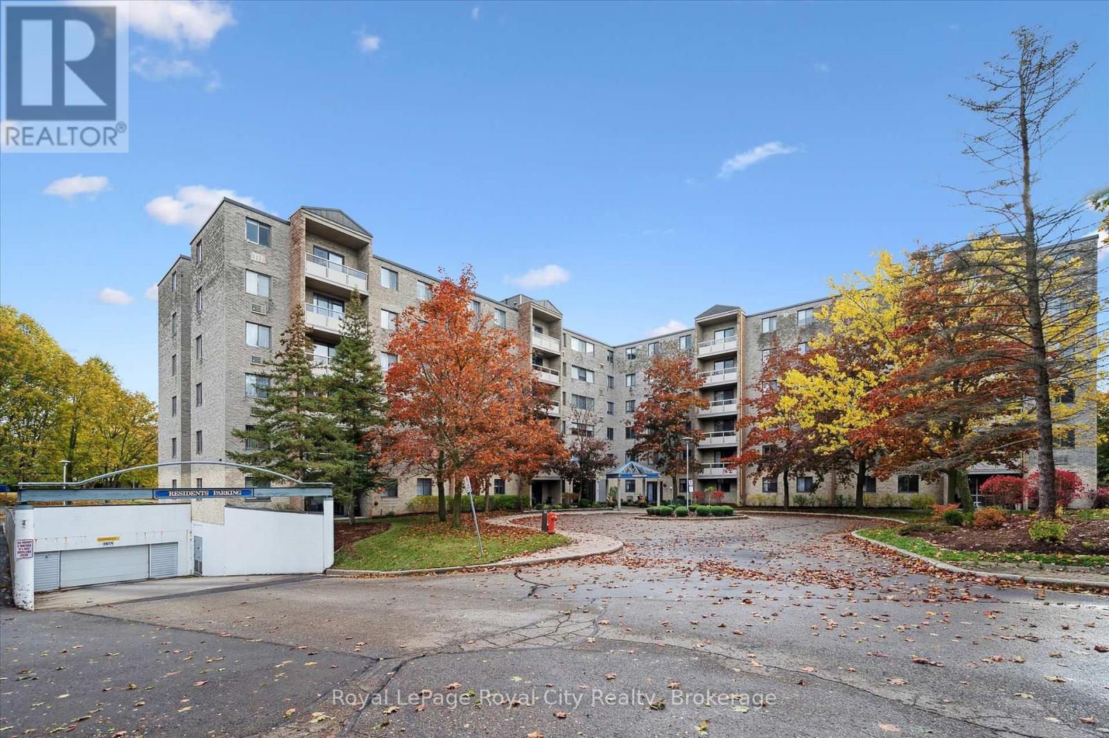 403 - 93 Westwood Road, Guelph, Ontario N1H 7J7 - Photo 2 - X12516020