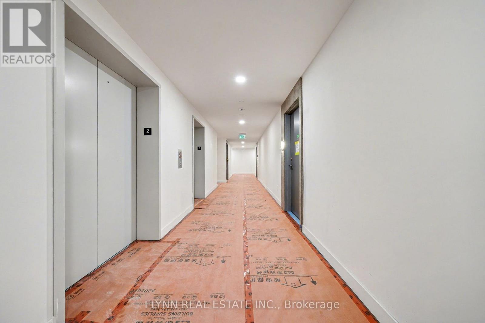 205 - 715 Davis Drive, Newmarket, Ontario  L3Y 0J2 - Photo 10 - N12550684