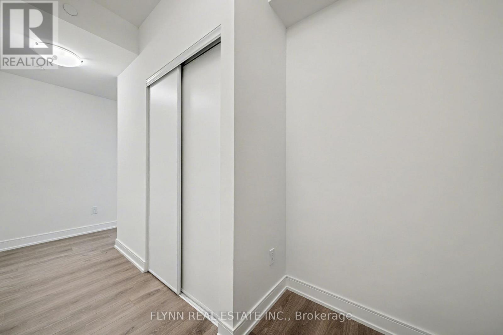 205 - 715 Davis Drive, Newmarket, Ontario  L3Y 0J2 - Photo 18 - N12550684