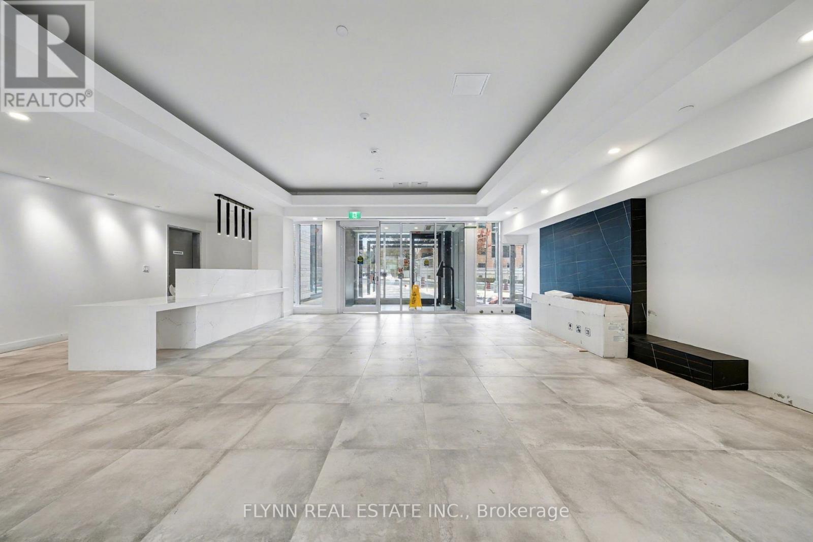 205 - 715 Davis Drive, Newmarket, Ontario  L3Y 0J2 - Photo 8 - N12550684