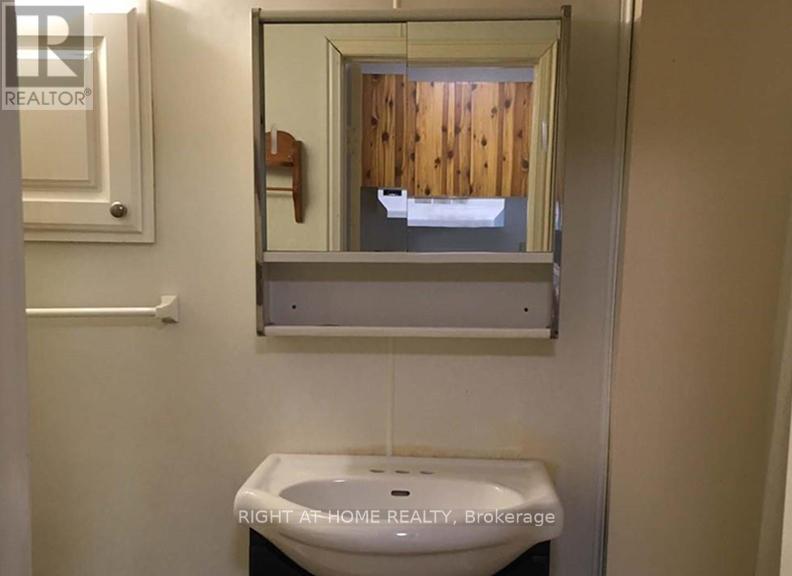 Main - 10 B Mill Street, Essa, Ontario  L3W 0C7 - Photo 8 - N12550884