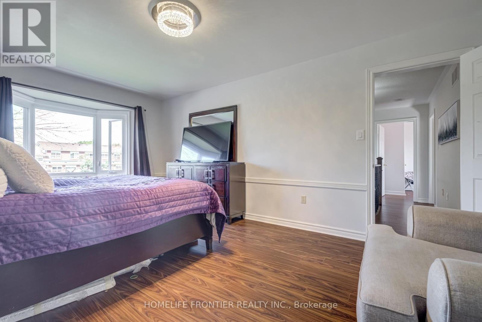 Main2nd - 615 Sandford Street, Newmarket, Ontario  L3X 1T4 - Photo 24 - N12550928