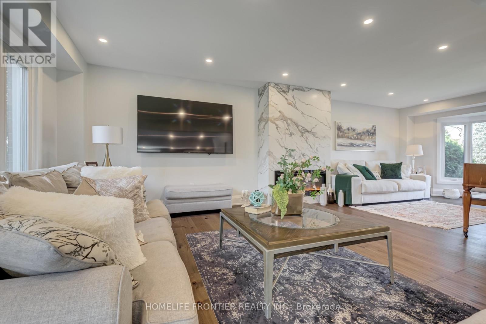 Main2nd - 615 Sandford Street, Newmarket, Ontario  L3X 1T4 - Photo 9 - N12550928