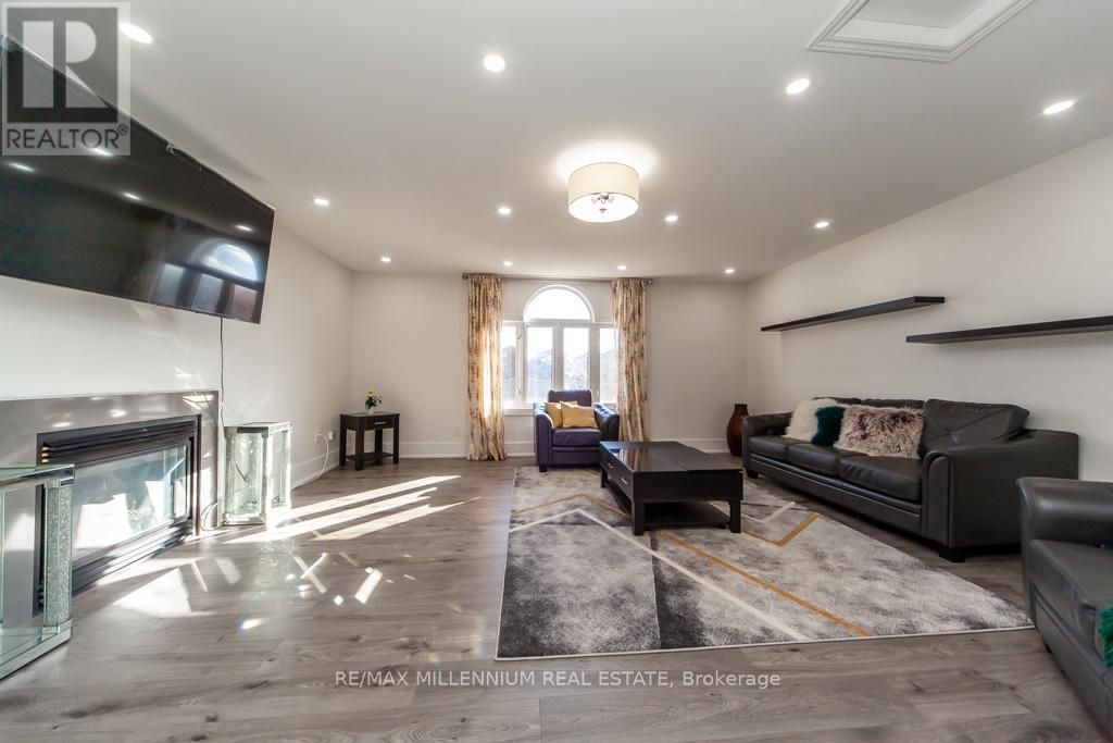 24 Jessica Drive, Barrie (Painswick South), Ontario  L4N 5S5 - Photo 13 - S12550758