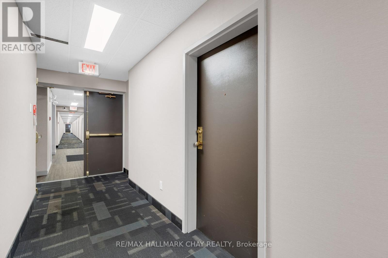 108 - 120 Bell Farm Road, Barrie, Ontario  L4M 6J2 - Photo 6 - S12550888