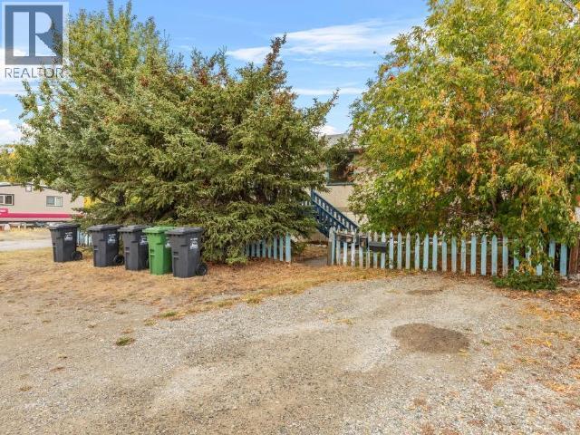 612 Strickland Street, Whitehorse, Yukon  Y1A 6K7 - Photo 2 - 16942