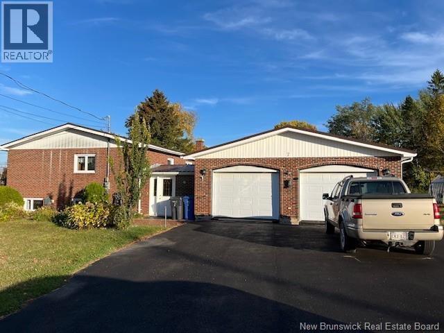 7 Isabelle Street, Charlo, New Brunswick  E8E 2L2 - Photo 5 - NB128229