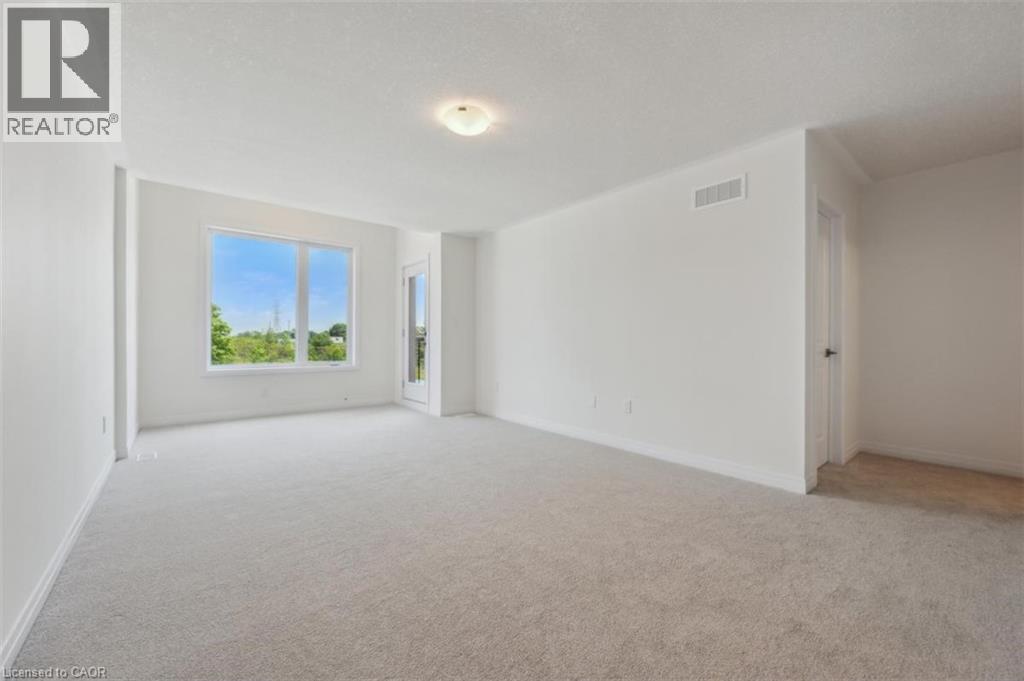 29 Benninger Drive, Kitchener, Ontario  N2E 0K4 - Photo 6 - 40738796