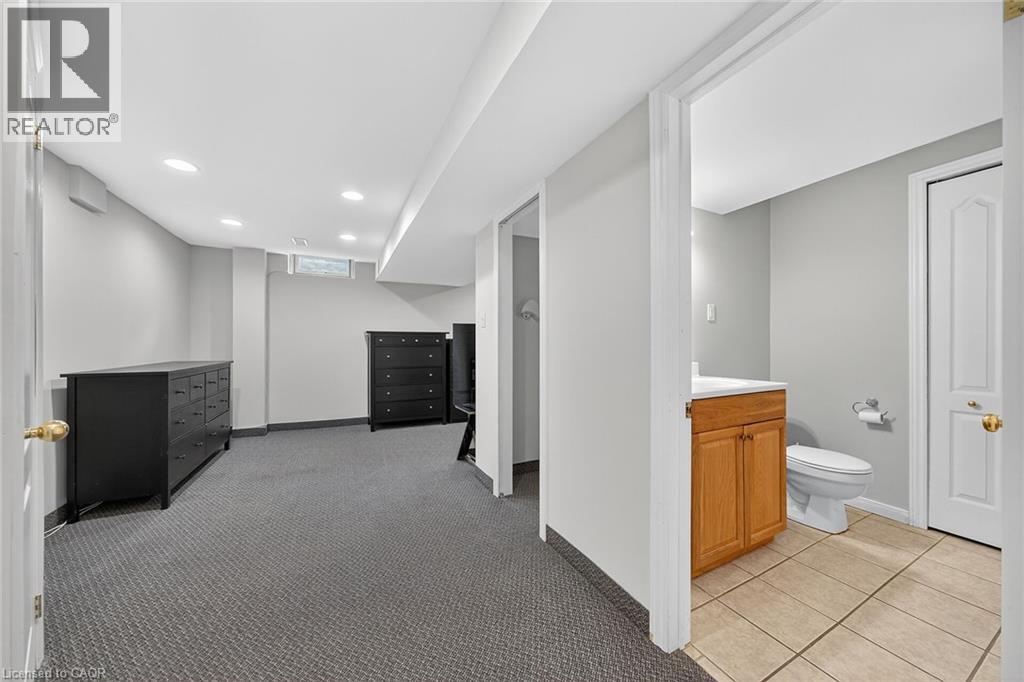 7 Southside Place Unit# 23, Hamilton, Ontario  L9C 7W6 - Photo 8 - 40784857